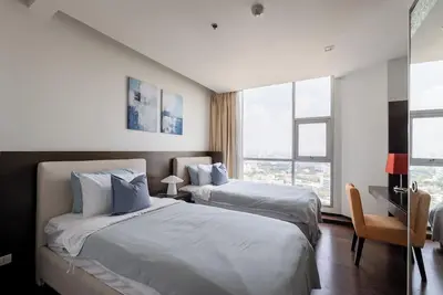 Image de Midcentury 2br apt w/WiFi, turntable, game console in Cbd Bangkok