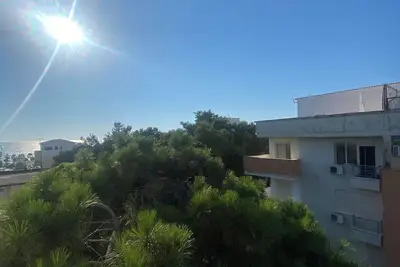 Image de 2-bedroom apartment in lovely Golem with Ac and comfort