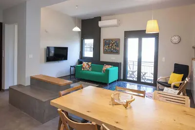 Image de Brand-New Spacious 3 Bd Apt in Piraeus