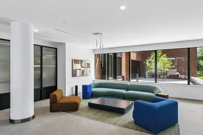 Image de Stylish 2bed2bath| Parking | Gym | Sauna|4ppl