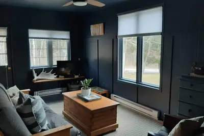 Image de Pine Cabin- 2 Min to Lakes/Snowmobile Trails