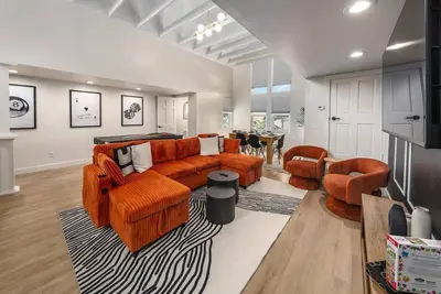Image de Chic 2b/1. 5b-game table-beautiful views-sleeps 8