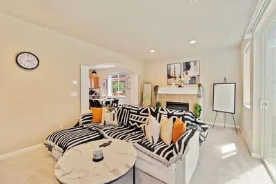 Image de Bright Seattle Getaway | Close to Airport & Alki