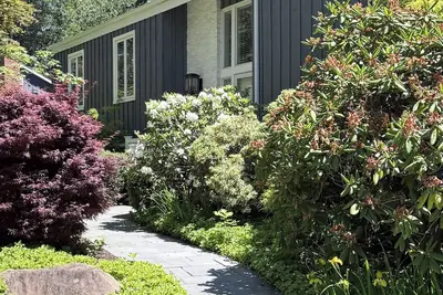 Image de North Fork Gem: Walk to beach, easy access to the Hamptons, sleeps 8. Rp26-122