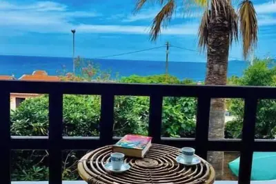 Image de Villa with Beautiful Private Garden & Breathtaking Sea View