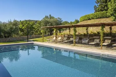 Image de Joli appartement avec Wifi, climatisation, piscine, Tv, patio et animaux admis