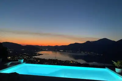 Image de Luxury villa with private infinity pool Iseo