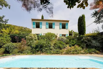 Image de Villa La Nicoise - Quatre Chambres Villa, Couchages 8
