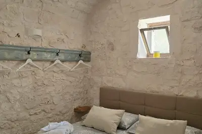Image de Trullo-Romantique-Salle de bain privée