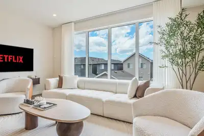 Image de Modern Retreat | Arcade Room | 3br |Ac