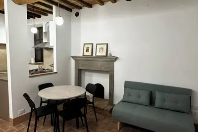 Image de Apartment in the center of Anghiari for 4 guests with a view and parking space