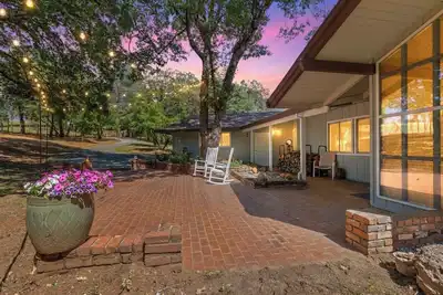 Image de Private Wine Country Escape With Sweeping Valley Views, Hot Tub, Apple Hill