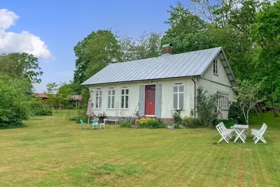 Image de 3 bedroom amazing home in Långås