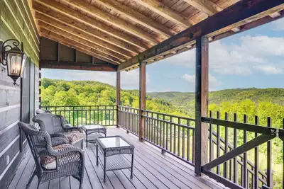 Image de 95-Acre Countryside Estate! Luxe Vermont Farmhouse