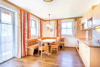 Image de Almrausch (6-9 pers. /2 bedrooms, 1 Wsr) - Feriengut Fingerhof