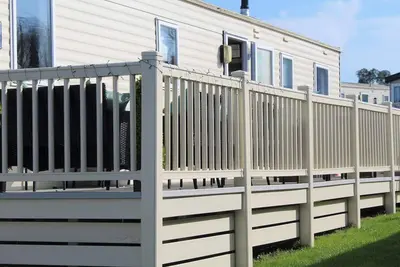 Image de Estuary View, pet friendly, country holiday cottage in Allhallows
