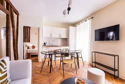 Image de 4. Deux chambres#Champs Elysées#Arc de Triomphe#Ac