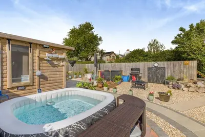 Image de 5 Bed in Kidwelly (oc-d39069)