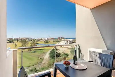 Image de AlmeriaSuite 7303