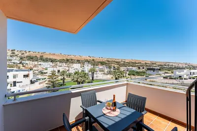 Image de AlmeriaSuite Palm Beach Golf & Pool 6308