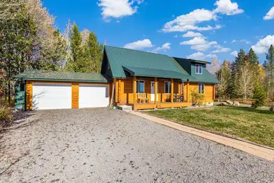 Image de Cozy 2-bedroom cabin in perfect Ashton with cool Ac