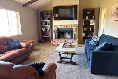 Image de Beautiful 2-bedroom townhome on golf course in Mesa