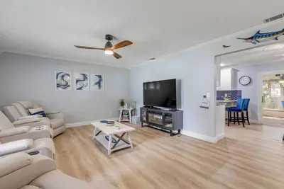 Image de Pet-Friendly Oasis w/ Fenced Yard