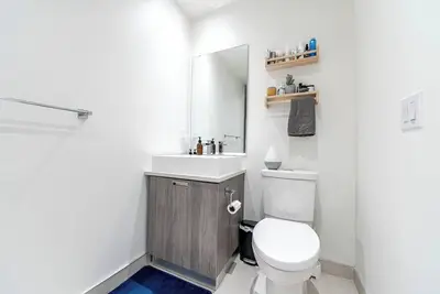 Image de Bright & Spacious 2 Bedroom Urban Retreat