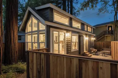 Image de New! The Gilded Grove Cottage in Charming Guerneville