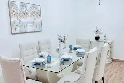 Image de House Equipped with Ideal Location : Tec Monterrey : Hosp Angeles : Invoice