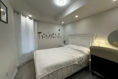 Image de Charming 2-bedroom townhome in Toronto, Convenient, Comfortable, Cozy.
