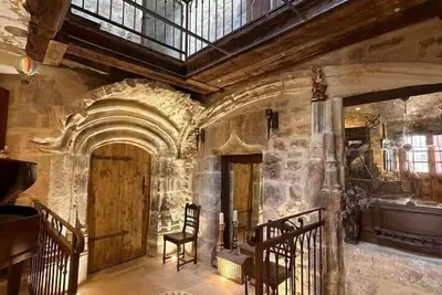Image de Suite des Rois-Château Vieux d’Ancezune