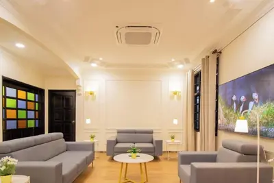 Image de Massive 8-Bedroom Petaling Jaya Holiday Home, Sleeps 16+ Near Kuala Lumpur