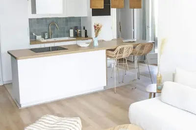 Image de Bright apt, 2 balconies, view dune&parc, 100m beach