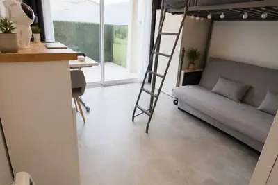 Image de Charmant studio avec terrasse et parking