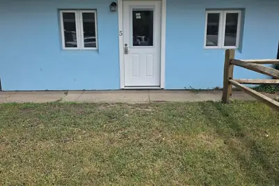 Image de Delightful 2-bedroom cottage #5 with Ac in Ludington