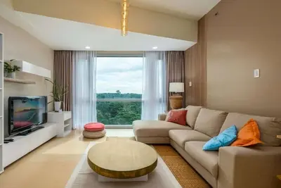 Image de Modern Luxe Stay: 2br City Escape