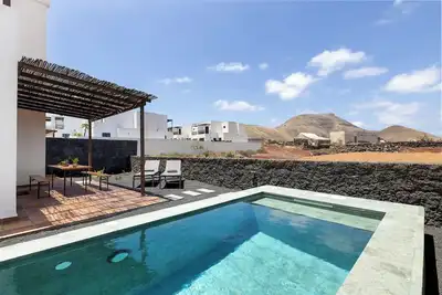 Image de Home2Book Exclusive Villa Volcán Art & Light