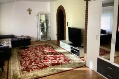 Image de Sunny, gorgeous vacation rental/accommodation for workers—sleeps up to 7 people—in Bodenwerder