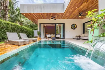 Image de Casa Ondaluz-Luxury Home w/Pool 2 Min Marino Ballena National Park Beach & town