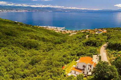 Image de Holiday home Anica-Opatija-Poljane by Villas Guide