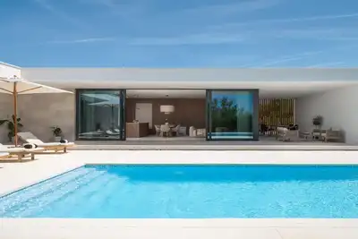 Image de Stunning home in Privlaka