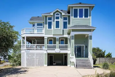 Image de Newly Renovated home with Pool, GameRm, Community Perks