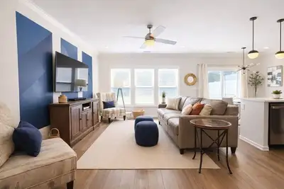 Image de Modern Luxe 3br Townhome Near Downtown Spartanburg