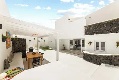 Image de Home2Book Elegant Villa with Jacuzzi Costa Teguise