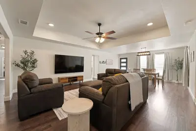 Image de 4br Arlington Home, Minutes to At&T Stadium
