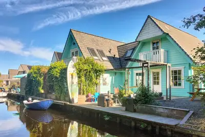 Image de 5 bedroom cozy home in Kropswolde