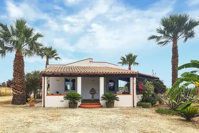 Image de Awesome home in Menfi with WiFi
