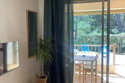 Image de Studio piscine et accès plage