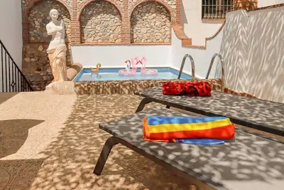 Image de Nice home in Competa with private swimming pool, can be inside or outside